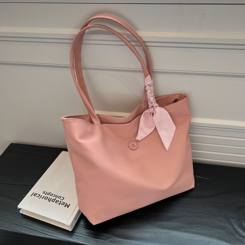 New solid color fashion one-shoulder bag
