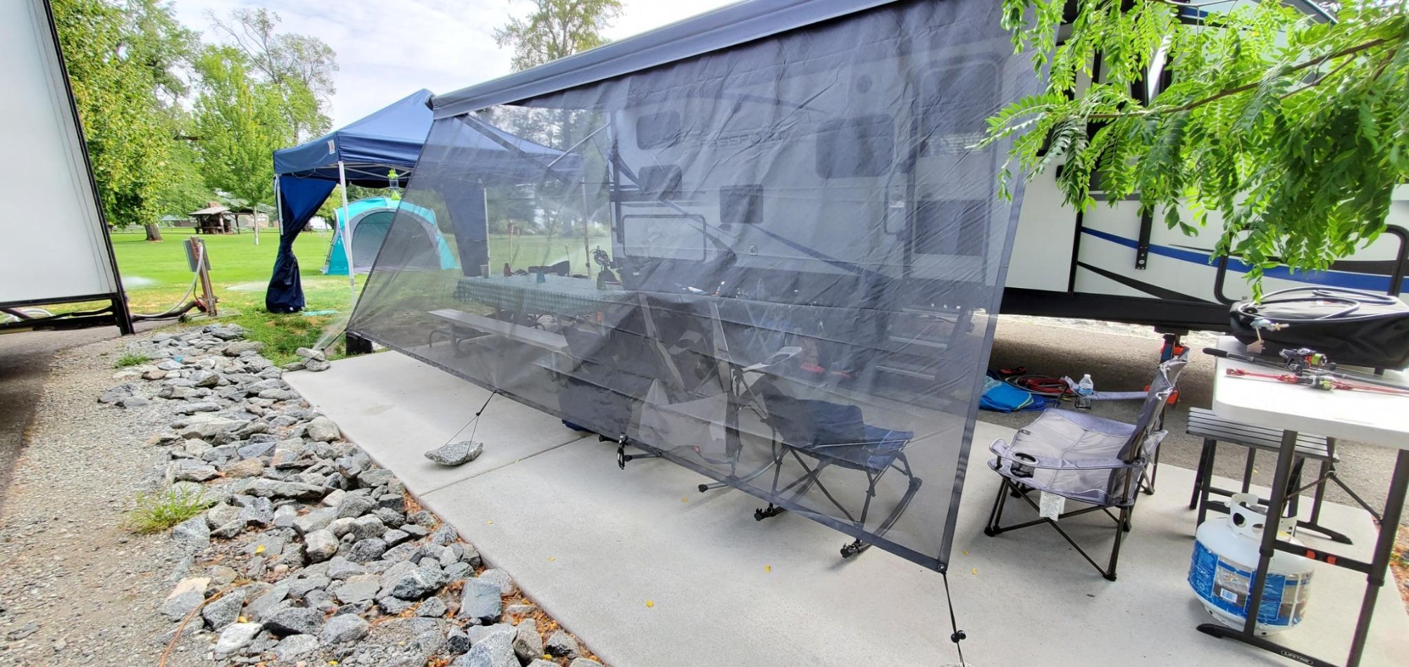 Threewen RV Awning Sun Shade Screen PVC mesh Camper Awning Shade Screen UV Blocker RV Awning Sunshade Screen