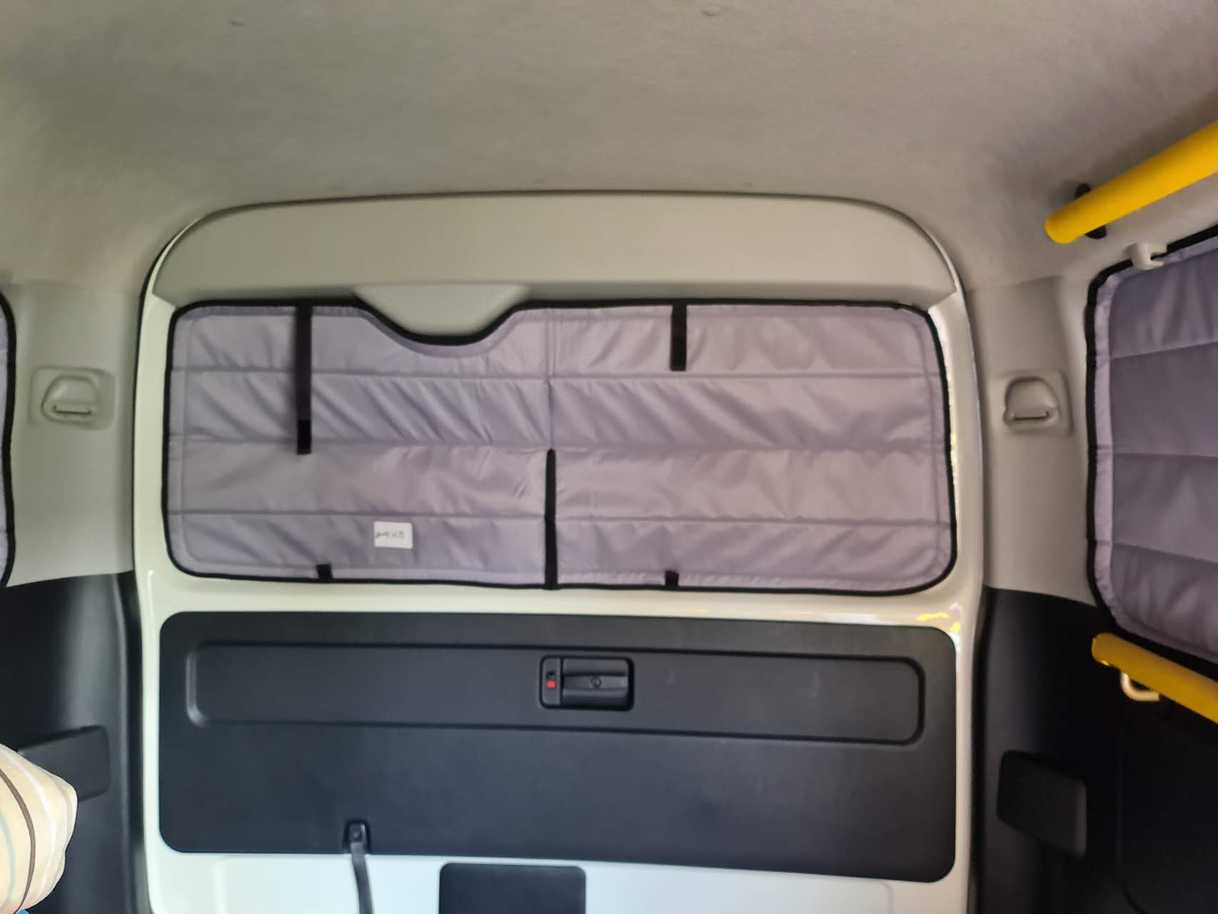 Toyota Hiace GL insulated Window covers kit 8pcs per kit for Toyota Hiace GL Wide Body