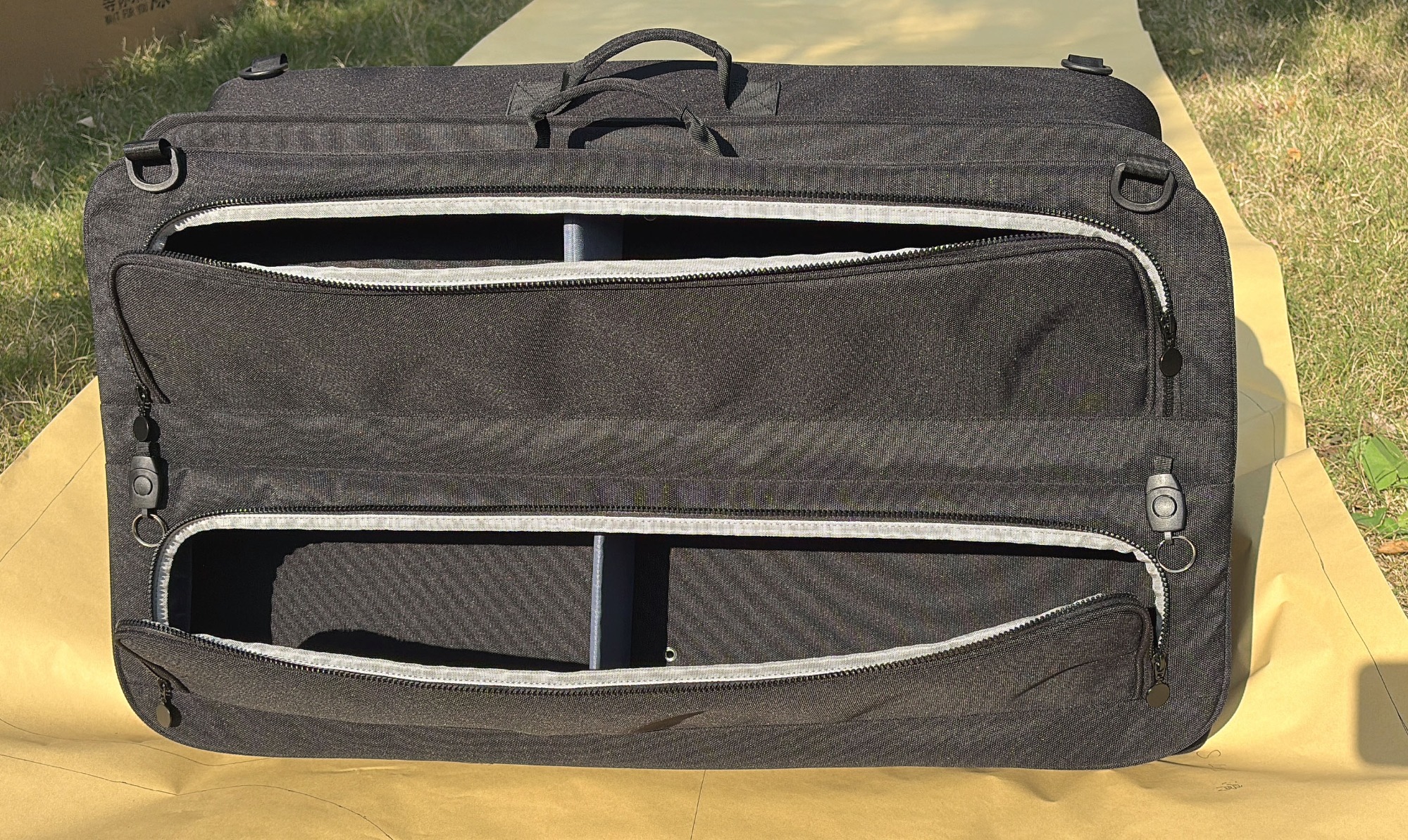 China Manufacturer Heavy Duty VW Multivan Window Bags Custom fit for Side window Storage Bag