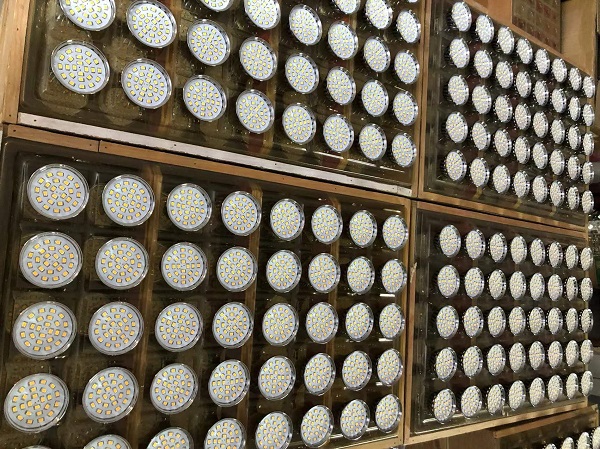 Able No Flicker Ra80 3.5W 24SMD 2835 380Lm 10-30V DC Chrome Bulb GU10 Led Bulbs LED GU10 Lamps