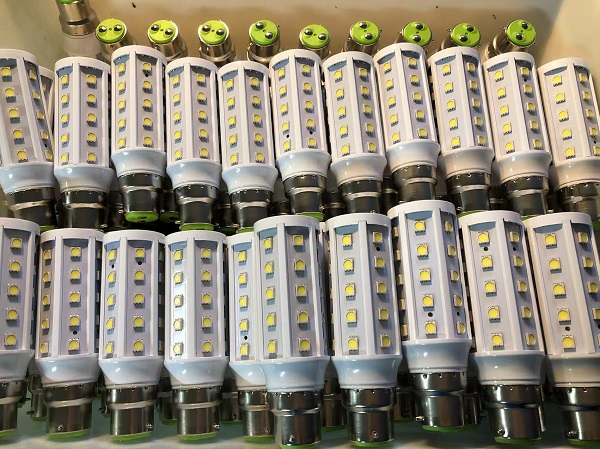 Able No Flicker Ra80 6W 35SMD 5050 650Lm 10-30V DC E14 E27 B22 Led Corn Light Led Corn Lamp