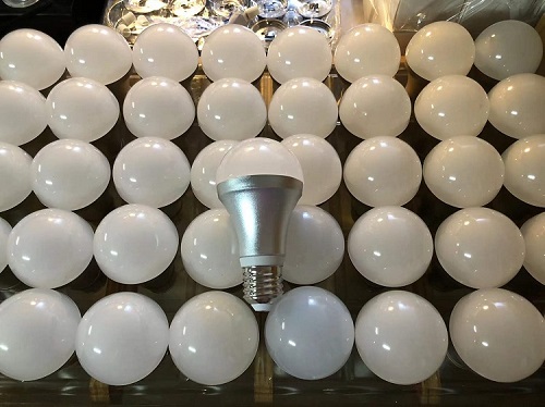 Able 4.5W 27SMD 230V E14/E27/B22 A50 A60 Led Bulbs