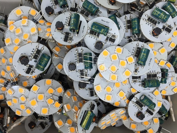 Able No Flicker Ra80 1.8W 9SMD 180Lm 10-30V G4 Led Lampor