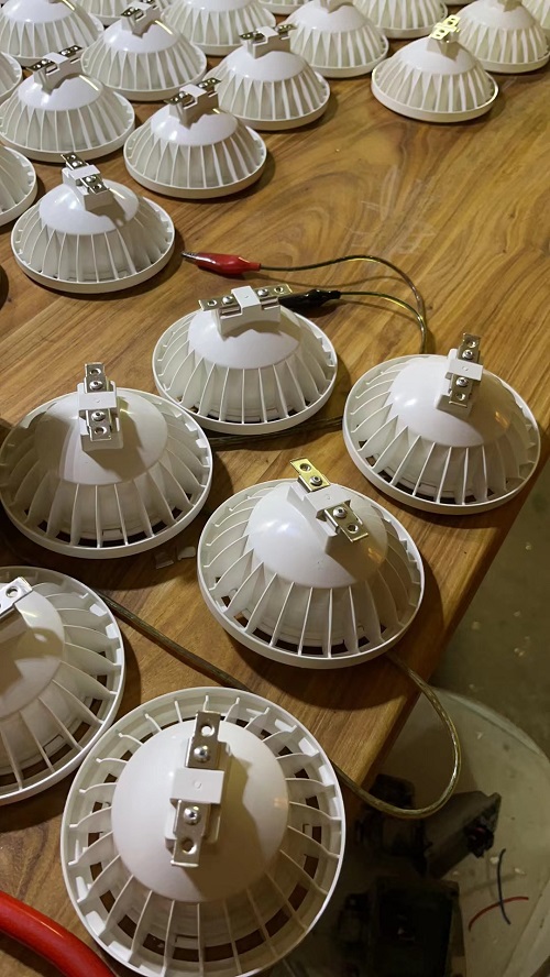 Able 12-24V AC/DC 12W COB GU10 Base AR111 Led Light Bulb