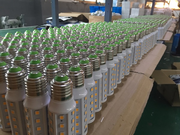 Able No Flicker Ra80 6W 650Lm 10-30V DC 230V E14 E27 B22 Led Corn Light