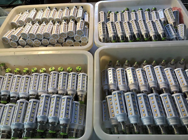 Able No Flicker Ra80 6W 650Lm 10-30V DC 230V E14 E27 B22 Led Corn Light