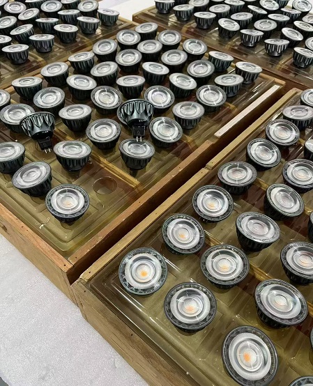 Able High Quality Ra92 5W COB 10-30V Boat Caravan MR16 Led Spotlights