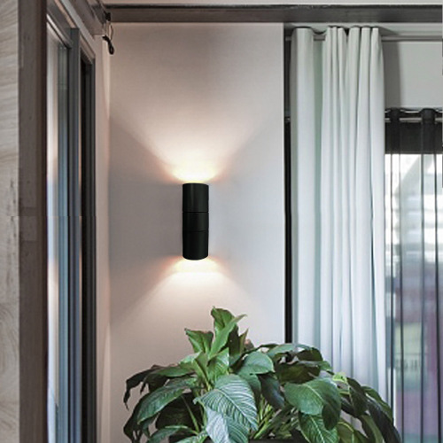 Out19004 Wall light