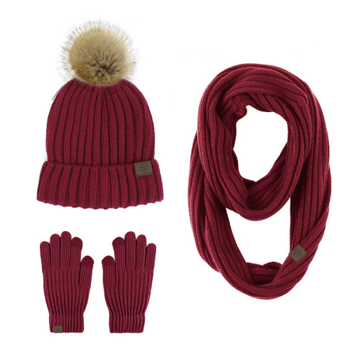 Winter Beanie / Scarf / Touchscreen Gloves Set