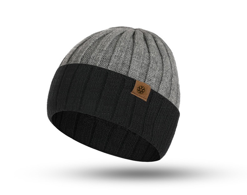 Alpaca Beanie Cap / Touchscreen Gloves Set