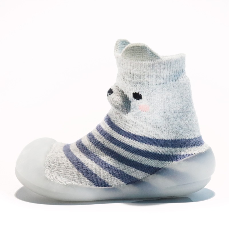 Baby bear sock shoe