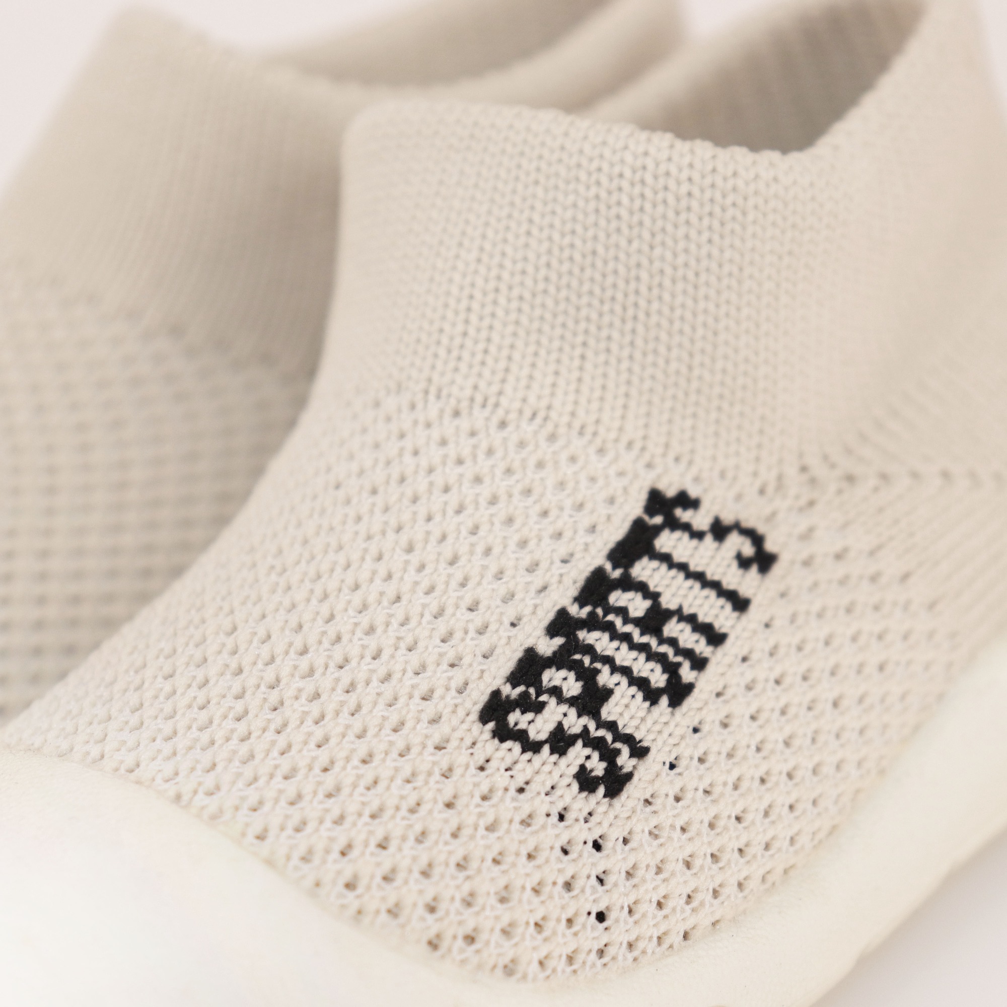 Knitted baby sock shoe