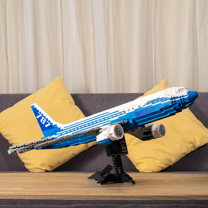 DK 80009 City series static version Boeing 787 Dreamliner airplane Building Block model 1353pcs From China