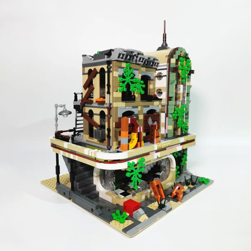 Super18K K125 Downtown Diner Apocalypse Version Creator MOC Bricks Toy from China