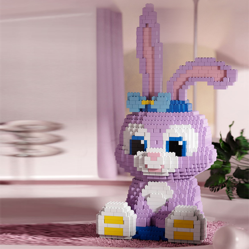 Delu 001 Cute Rabbit animal Model building blocks 2008pcs bricks toys gift from China