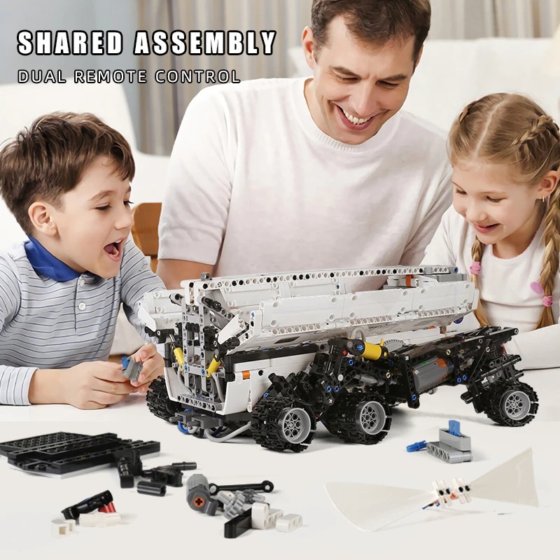MOULD KING 21014 Technic Toys RC Motorized Star Mars Explorer Vehicle Assembly 1608pcs Model Building Block Brick with Motor Ship from China