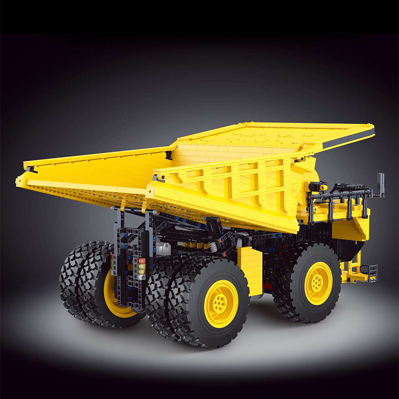 HappyBuild YC22005 MOC Technic Shine YU Dump Truck 1:37 Model Building Blocks Remote Control 3565pcs bricks from China.