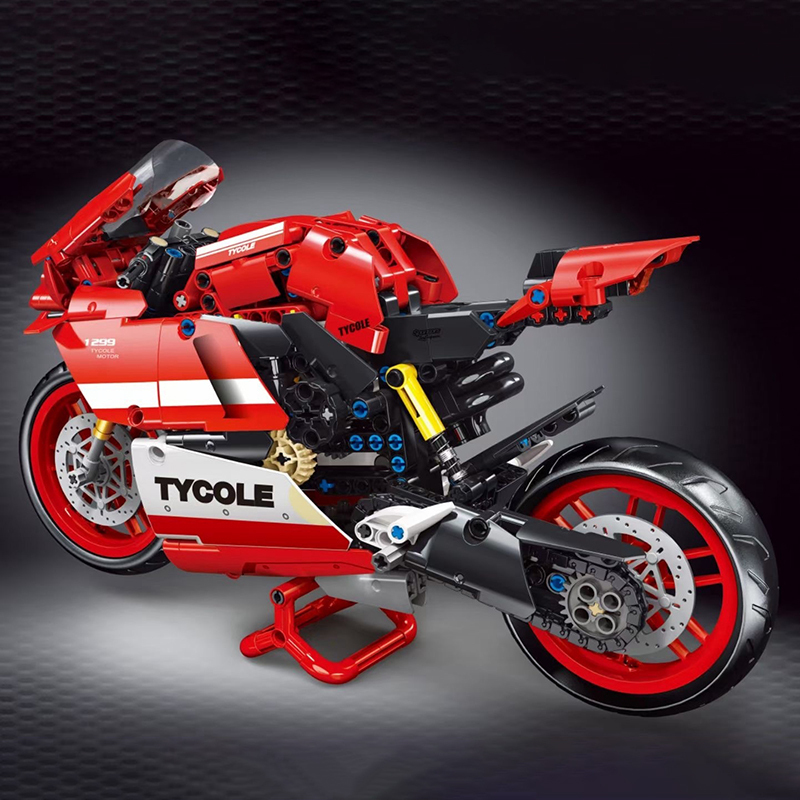 TaiGaoLe T3043 Moc Technic static version Red Motorcycle Model Building Blocks 729pcs Bricks Toy From China.