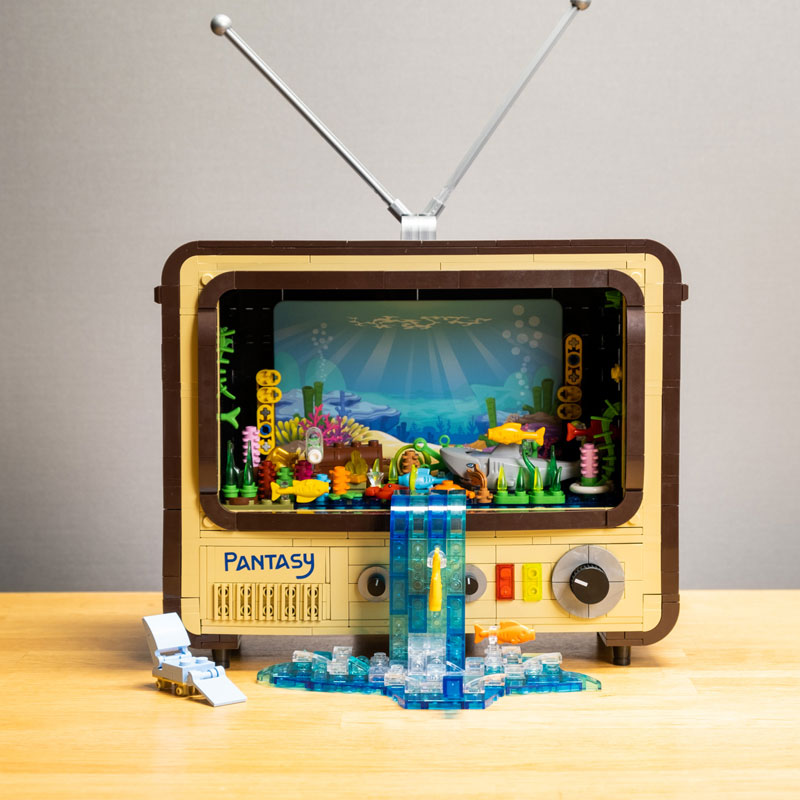 Pantasy 1960s Retro TV Set | Vintage Television Design