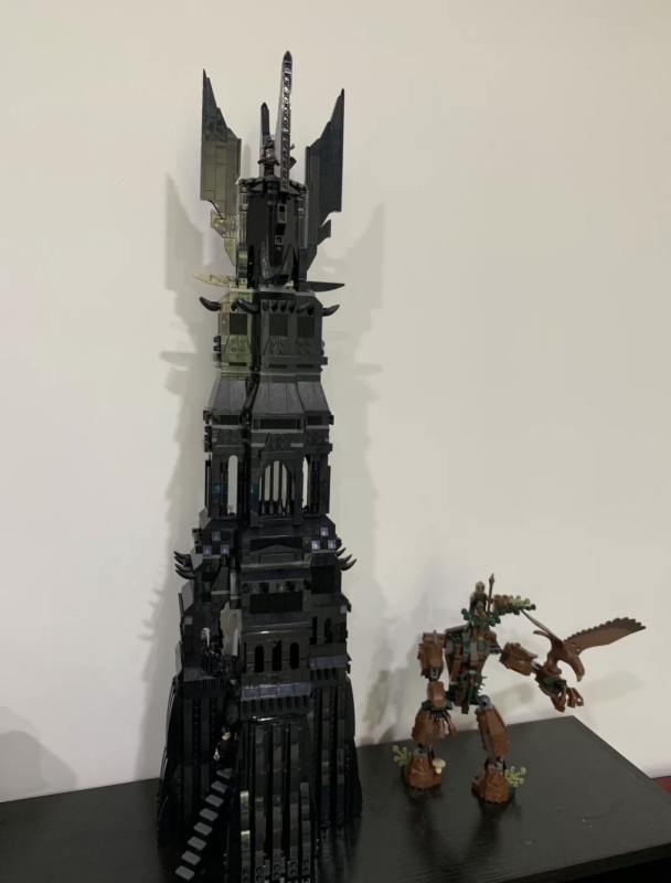 112501 Lord of the rings Series UCS Pinnacle of Orthanc Building Blocks 4059pcs Bricks From USA 3-7 Days Delivery.
