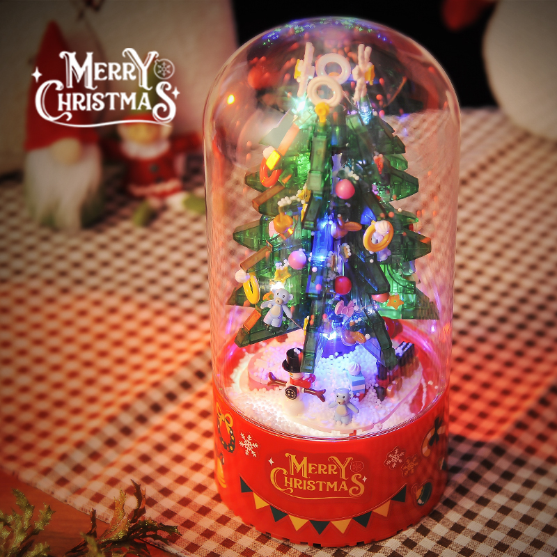 ZUANPAI Z013 Creator Christmas Tree Music Box Building Blocks Christmas gift From China Delivery.