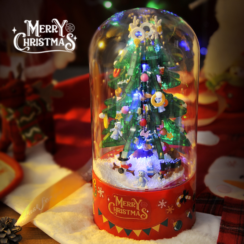 ZUANPAI Z013 Creator Christmas Tree Music Box Building Blocks Christmas gift From China Delivery.