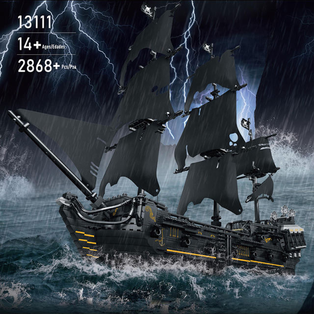 Mould King 13111 Movie & Game Pirates of the Caribbean The Black Pearl Ship Building Blocks 2868pcs Bricks Toys From China Delivery.