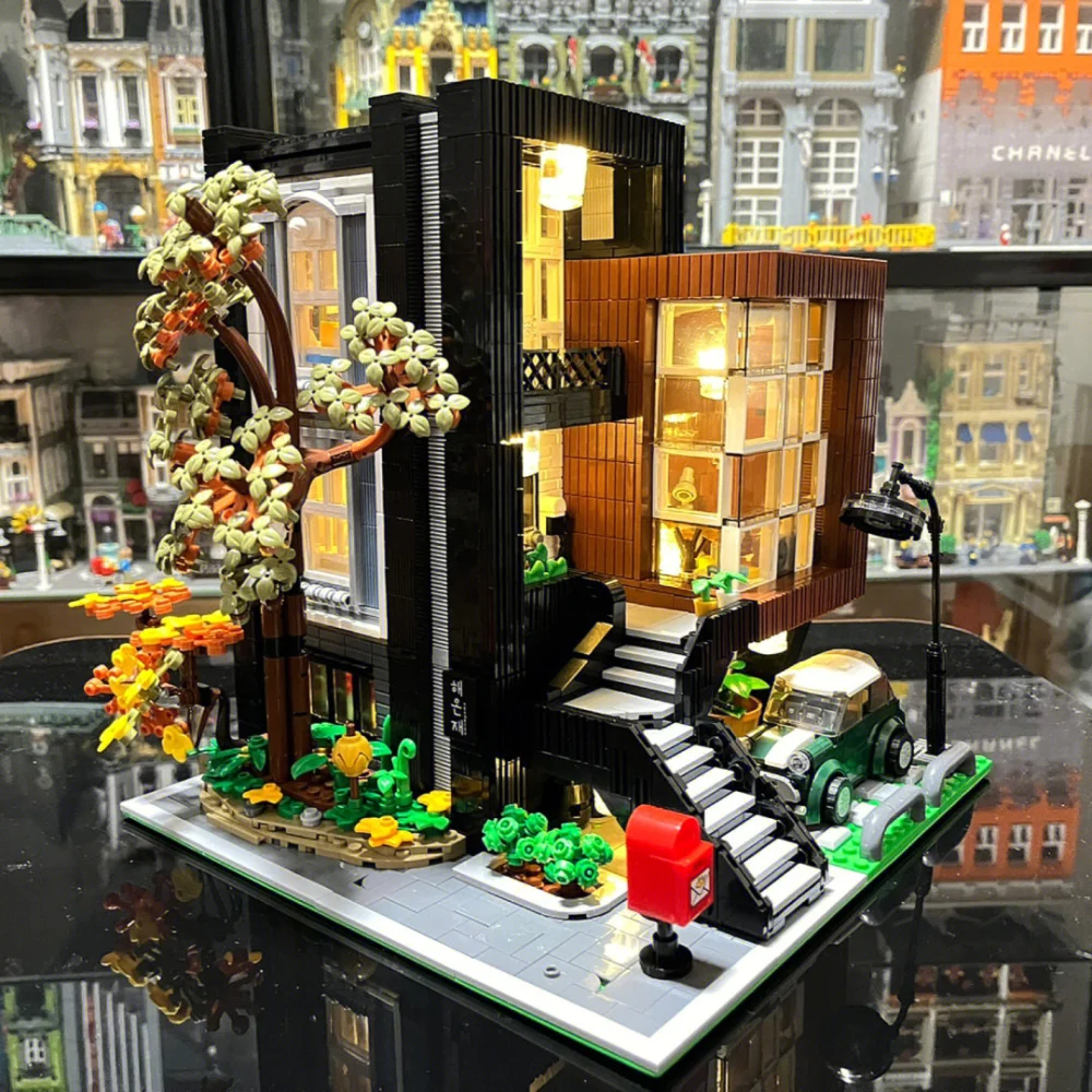 LEGO MOC Mork 10205 'HEA-ON-JEA' Villa modular Creator Europe