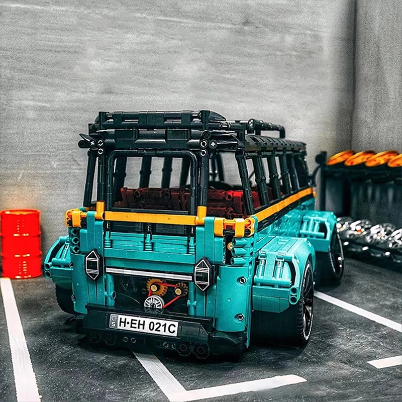 CACO C021 Technic T2 Bus 1:10 Building Blocks 2975pcs Bricks Low pitched camping bus Toys From China Delivery.
