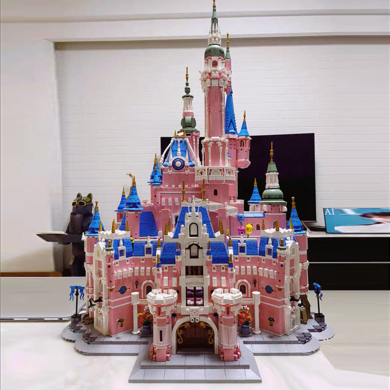 PANLOS 613003 Creator Expert Pink Dream Castle Building Blocks 9963±pcs Bricks Toys From Europe 3-7 Days Delivery.