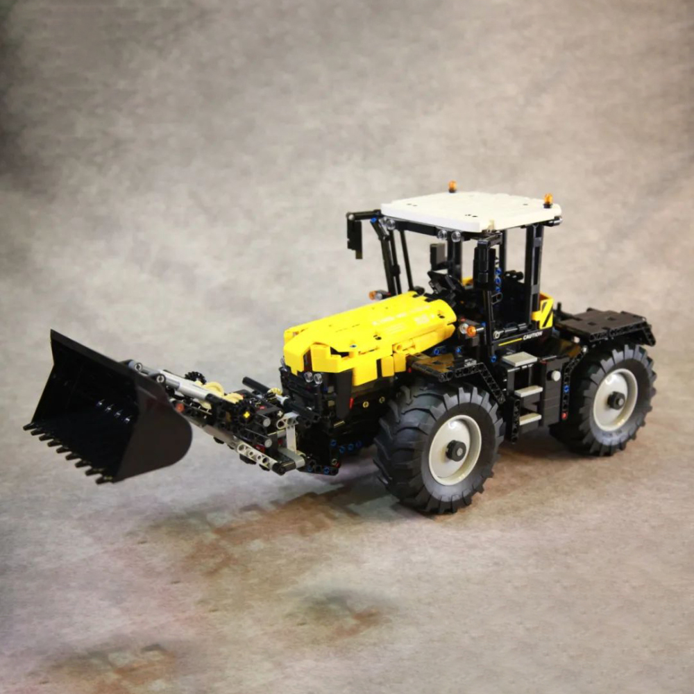 {With Motor} Mould King 17019 Technic Tractor Fastrac 4000er series with RC building blocks 2596±pcs bricks Toys from China