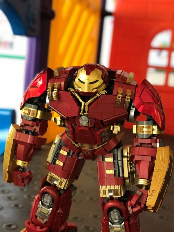 K-Box V5004 Super heroes Marvel Hukkrustar Building Blocks 4123pcs Bricks Toys From China Delivery.