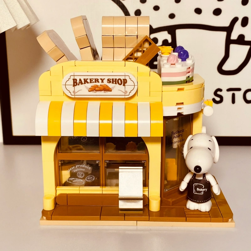 CACO S012 Peanuts Snoopy Bakery Shop Movie & Game