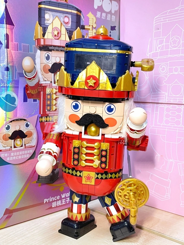 JAKI 8225 Nutcracker Creator