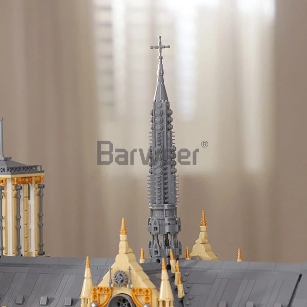 BAKA 33213 Notre Dame de Paris Modular Buildings