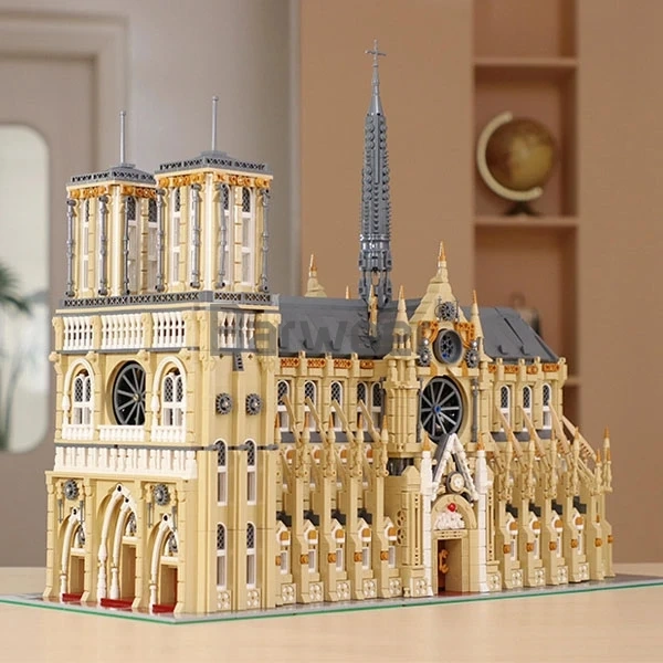 BAKA 33213 Notre Dame de Paris Modular Buildings