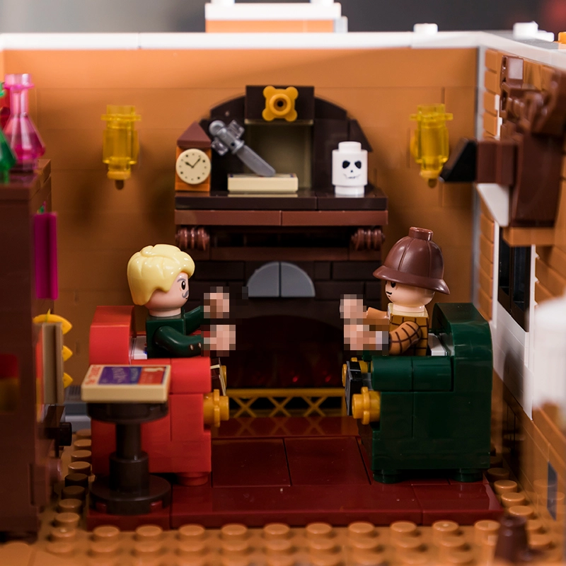 [Deal] Pantasy 85014 Sherlock Holmes Baker Street 221B Apartment Modular Building