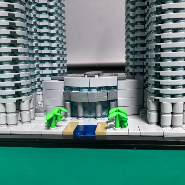 MOC 136651 Twin Tower
