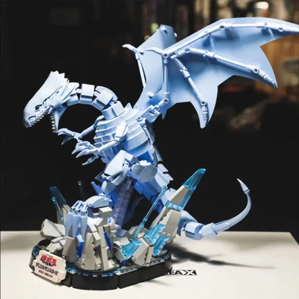[Deal] AREA-X AB0004 Game King: Blue Eyed White Dragon YuGiOh Movie & Game