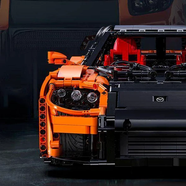 [With Motor] CaDA C61502 1:8 Fast & Furious Han's Mazda RX-7 VeilSide Fortune Technic