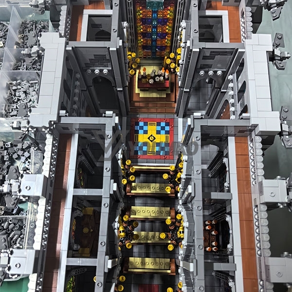 Studio MOC 29962 Modular Cathedral