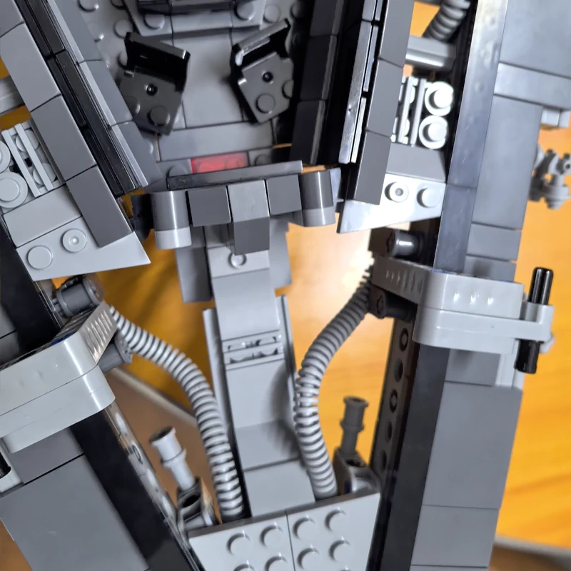 Studio MOC 14601 Constrictor II Playable Interdictor Cruiser