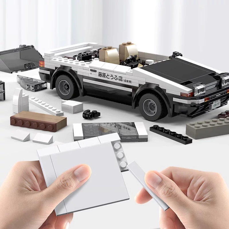 CaDa 1:20 10 Stud Wide Car Model Technic