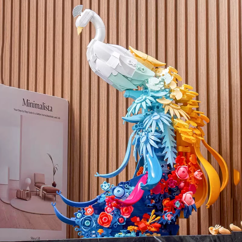 Pleyerid P8161 Peacock Creator Expert