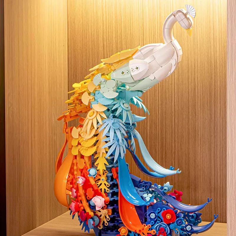 Pleyerid P8161 Peacock Creator Expert