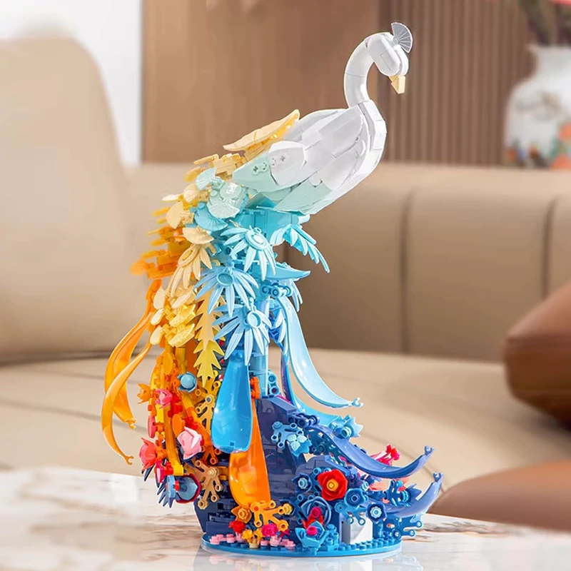 Pleyerid P8161 Peacock Creator Expert