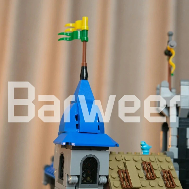 [Deal] Studio MOC 148389 Fortress of Lakeside County Modular Buildings