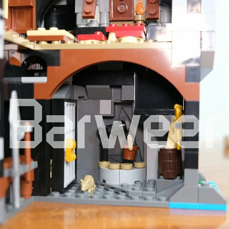 Studio MOC 148389 Fortress of Lakeside County Modular Buildings