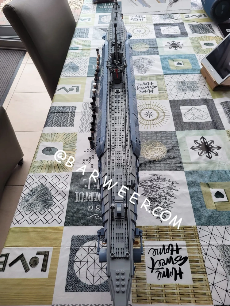 [Deal] Panlos 628011 VIIC U-552 Submarine Military Europe Warehouse Express